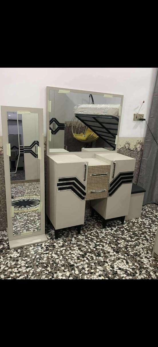 تخم عشر مقاعد 90 اوفن 30 غرفه تركي للبيع مكان نجف مندوبه مبيعات اي شي عدكم للبيع ابيعه باسرع وقت ان شاءلله راسلوني خاص متابعه للصفحه رجاءا


**إذا كنت صاحب هذا الإعلان وتريد حذفه لأي سبب، رجاءا أرسل رسالة إلى الدعم الفني**