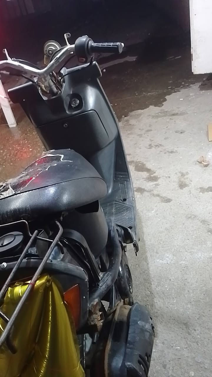 ماطور بزون للبيع وايرمنيه كلها شغاله سلف شغال السعر 160وبي مجال شي قليل


**إذا كنت صاحب هذا الإعلان وتريد حذفه لأي سبب، رجاءا أرسل رسالة إلى الدعم الفني**