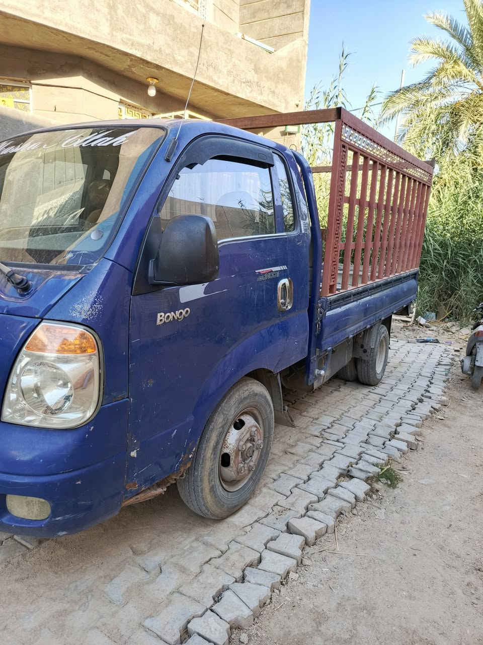 للبيع كيا فحل رقم ديالى مشروع وطني موديل ٢٠٠٤سنويه لغاية27 بسمي محرك. توني شده حويه محور بم نوزل صدرجديد تخم تاير سياره في كربلاء المقدسه *********** ؟؟؟***********اريد امداور شرط
