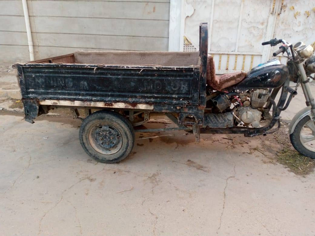 سوته البيع موديل ١٤محرك ٢٠لا صرف ولا بخار نص هندر ستوته مال شقل ركبه اكسن شاصي نشاط معدل ستوته مال شقل سعر ٥٢٥ بيهه مجال بصيط مكلف بل نشر خابر ودلل ***********
