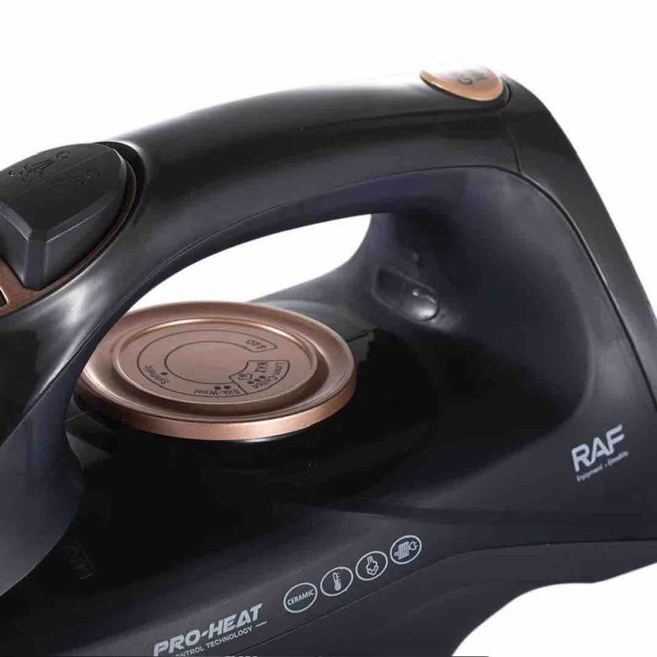 مكواة لاسلكية متطورة…كي اسرع بدون فوضى!
استمتع بحريّة الحركة مع تصميم لاسلكي بالكامل وقاعدة شحن ثابتة 
رأس دقيق يوصلك لأصعب الزوايا مثل الياقات والأكمام،مع قاعدةسيراميك تنزلق بسهولة بدون اي التصاق 
/بخار عامودي قوي للملابس والستائر 
/وظيفة تنضيف ذاتي لأطالة عمر الجهاز 
/خزان220ml
/قوة 2200واط-تسخين خلال 30 ثانية فقط 
/3مستويات بخار +منظم حرارة لكل انواع الأقمشة 
/نظام مانع للتنقيط لضمان كي نظيف بدون تسريب 

جاهز تخلي ملابسك مرتبة خلال دقائق 💯
35/الف مع التوصيل 
واتساب/***********
