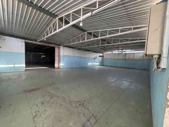 📢 مخزن كبير للإيجار – فرصة ممتازة!
للإيجار مخزن واسع جداً وبموقع مميز في مركز المدينة الرمادي مقابل كوفي روتانا على سدة 
المخزن محكم ضد مياه الأمطار ومزوّد بنظام كاميرات مراقبة لزيادة الأمان.

📦 تفاصيل المخزن:
 • يتكون من جزئين بمساحات مناسبة لمختلف الاستخدامات.
 • يحتوي على مكتب، يحتاج فقط إلى ترتيب وتنظيف بسيط بسبب وجود بعض الأغراض.
 • مناسب للتخزين التجاري أو اللوجستي.

📍 الموقع ممتاز وسهل الوصول
فرصة رائعة لمن يبحث عن مخزن جاهز وآمن.

للاستفسار والتواصل يرجى الاتصال على الرقم الموضح 👇
 *********** 📞
