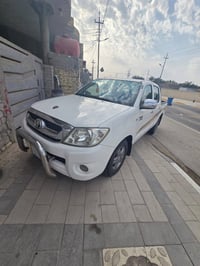 للبيع هايلوكس للبيع موديل٢٠١٠ ٠٧٧٣٣٦٢٠٧٦٩