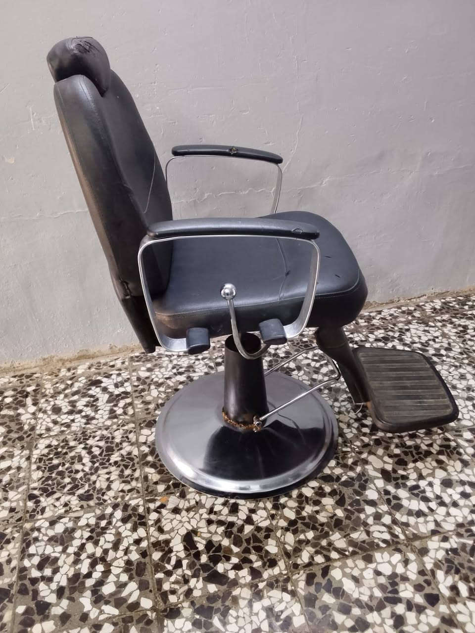 للبيع


**إذا كنت صاحب هذا الإعلان وتريد حذفه لأي سبب، رجاءا أرسل رسالة إلى الدعم الفني**