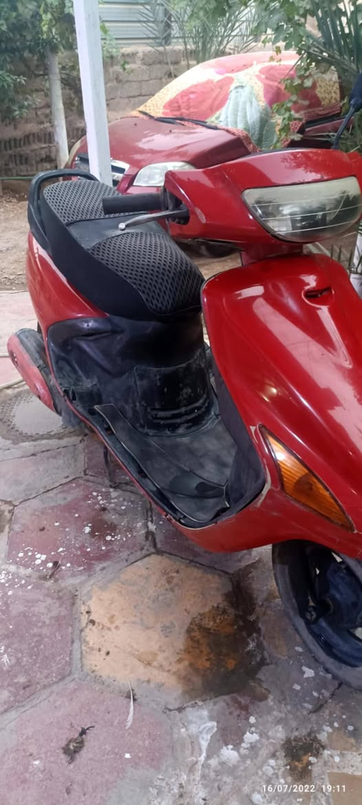 السلام عليكم دراجه فراشه كله شغاله ب ٢٥٠ متواجد  على الاتصال ***********
