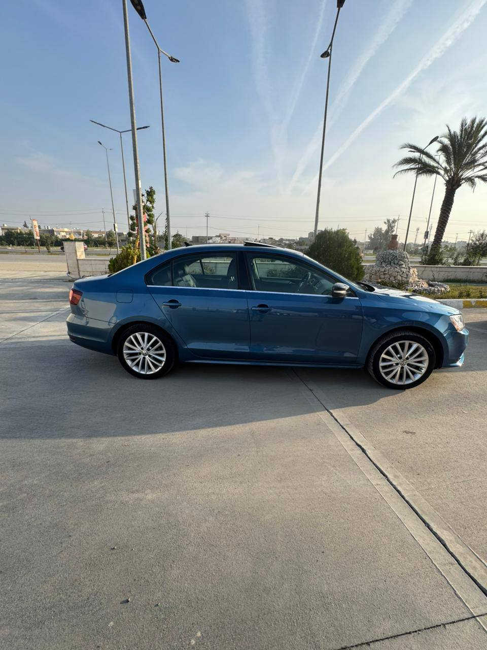 جيتا موديل 2017 محرك 14 توربو كير أوتو مواصفات SE بصمه باب بصمه تشغيل رادار جانبي وخلفي كشنات جلد + تدفئه سقف سلايت هزه سنويا جديد سياره ماشي 114 حادث سياره بونيد جاملغ بدون دواخل بدون ايرباك سياره جاهز من كل شي سعر 137$ مكان سياره كركوك شراي خابر على رقم ***********
