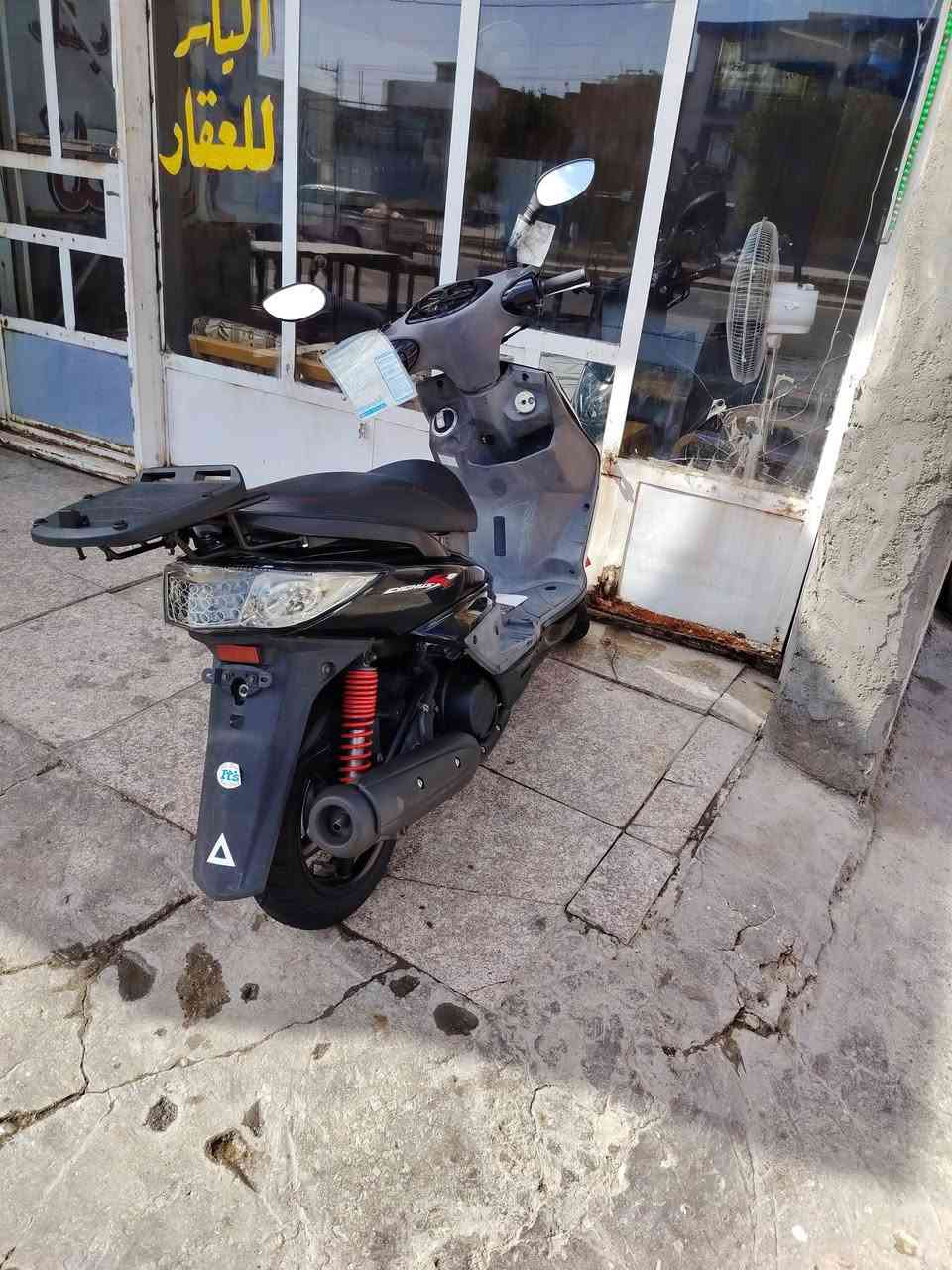 سلام عليكم دراجه للبيع سكسنس ياباني مكفوله كفاله عامه بحالة وكاله ماشيه 5الف بغداد استان الكهربائي قبق نفخ شاشه 3الوان ***********
