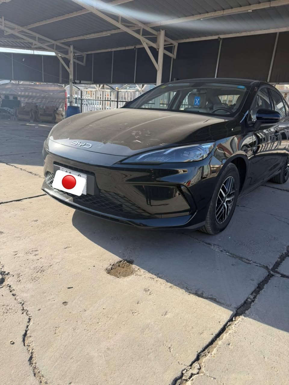 للبيع بي وايدي سيل 5 مرقم بغداد ب اسمي
كفالة عامة —-)
ماشية 4 الاف ويل كروم السياره بوضع الوكالة مع كامل ملحقاتها شاحنه و ارضيات و كارت وبصمة وفوم تايرات و جميع الملحقات كاملة 
السعر 18.450 مليون  وبيها مجال بسيط 

العنوان بغداد / الكرادة 

التواصل / ***********
