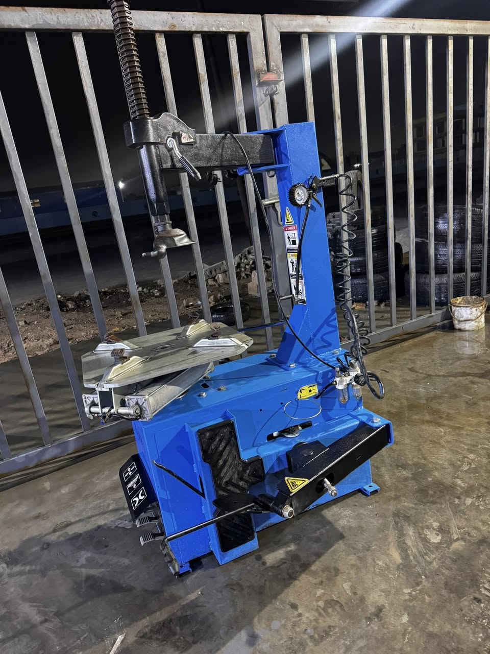 السلام عليكم خالعه حجم 24 جديد ما مستخدم شي قليل السعر 700بيهة مجال  مكان بغداد المعامل السياحي طريق بعقوبه القديم 
التواصل 
علي محمد***********
