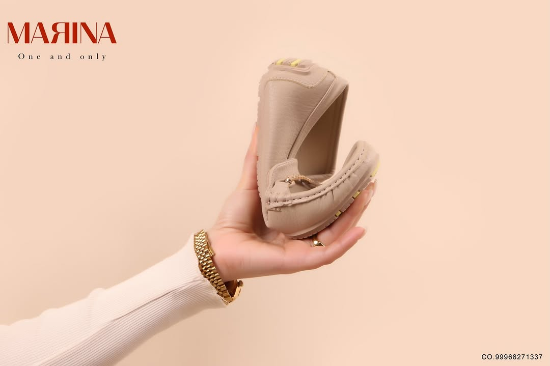 ⁨	⁨ ⁨ ⁨ ⁨ كولكشن الصيف☀️من MARINA 
فلات يجمع بين الأناقة والراحة… 
Size:37-38-39-40-41
متوفر في جميع فروعنا
🚚 توصيل بغداد وجميع المحافظات
كلفة التوصيل: 5000
للطلب والاستفسار: 7712 📞
اختاري القطع من MARINA⁩#اكسبلورexplore#المنصور14#فاشن#فلو⁩


**إذا كنت صاحب هذا الإعلان وتريد حذفه لأي سبب، رجاءا أرسل رسالة إلى الدعم الفني**
