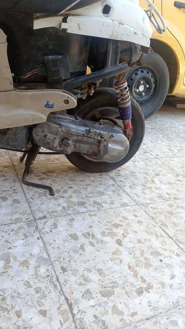 كلاسك نثيه للبيع شغاله هندر نقص صفاح مال كفرات مكاني بغداد مدينه الصدر رقم الهاتف ***********

