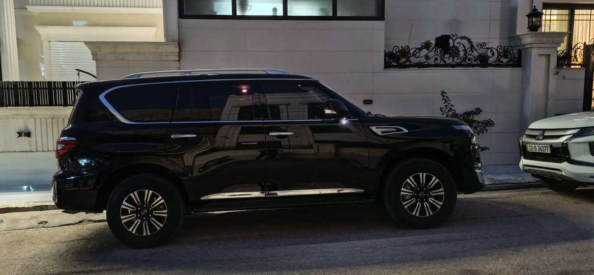 Nissan Patrol 2024 
نيسان باترول 2024 زه مان شريكة السور 

مواصفات TITANOM SE(كامرة خلفية-فتحة سقف-ابواب و تشغيل بصمة-مقاعد جلد و كهربائية شاشه ٣ فورميكه سلاجه داغل مش مشي )٧راكب

مكينة 6 سلندر تنفس طبيعي
ماشية .70000 كم فقط و بحالة جداً ممتازة

السيارة كفالة  
السيارة كلش حلوة و نظيفة 

السيارة رقم اربيل الدولي سنوية جديدة
مكفولة من كير و محرك و كهربائيات

و ب سعر(488$) ورقة و بيها مجال

مكان السيارة

اربيل 

*********** أربيل, العراق
