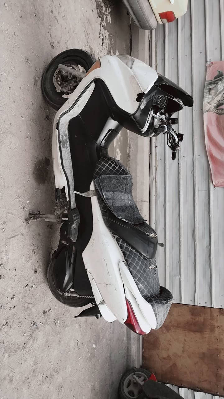 اسلام عليكم دراجه فورزه ٠٨ عميه بلادي كفاله عامه دراجه كله شغال اسعر ٨٥٠ ويها مجال دوانيه ***********
