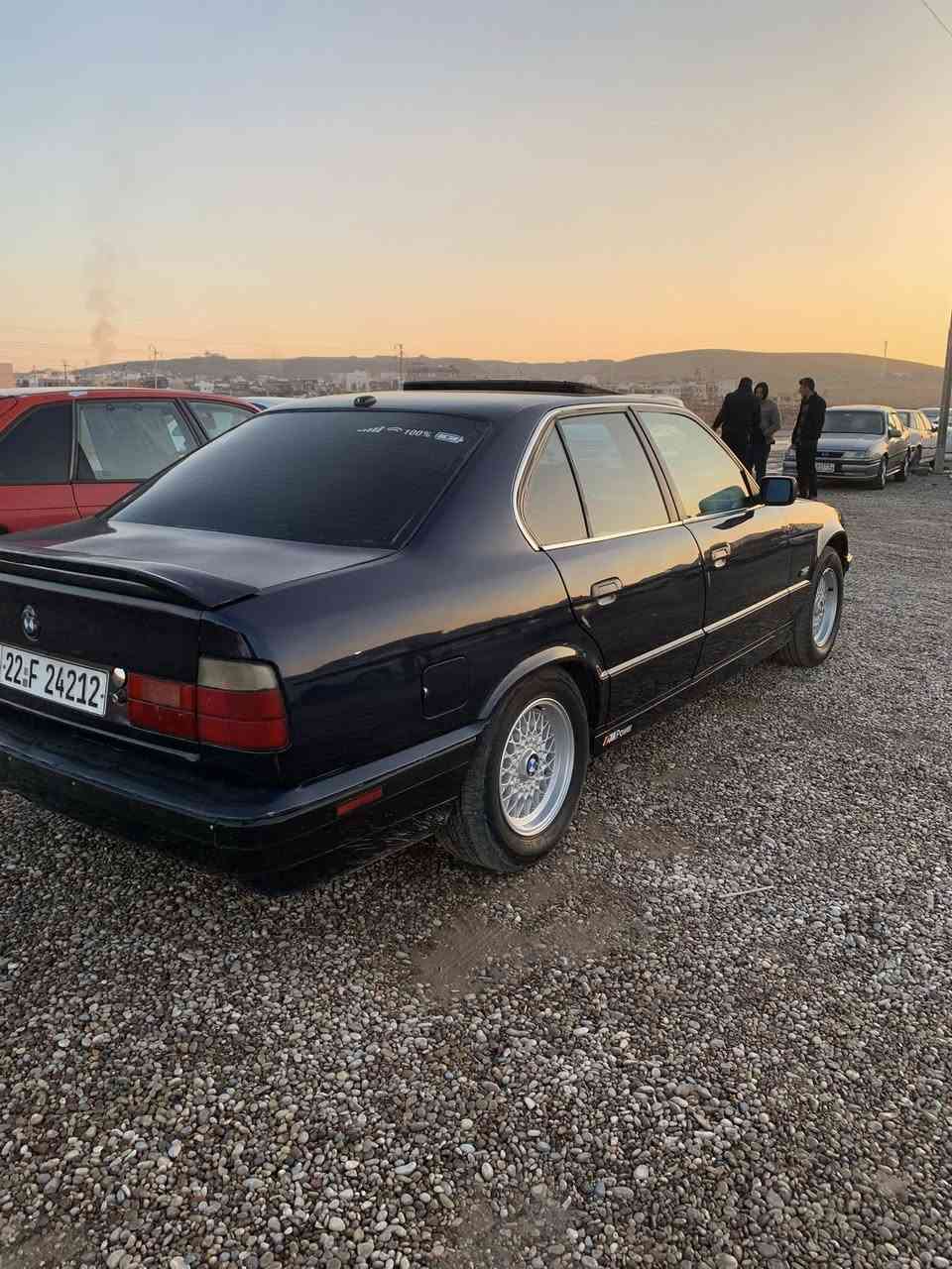 525iA كپس مودیل 1995
گێر تۆماتیك رەقم سنوی نوێ 
سعری 47$ مجال 
***********
شوێن بەردەرەش
