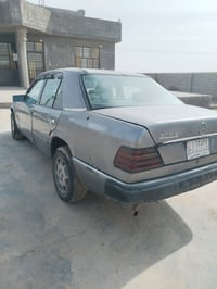 مرسيدس 300E • محول غاز • رقم ديالى