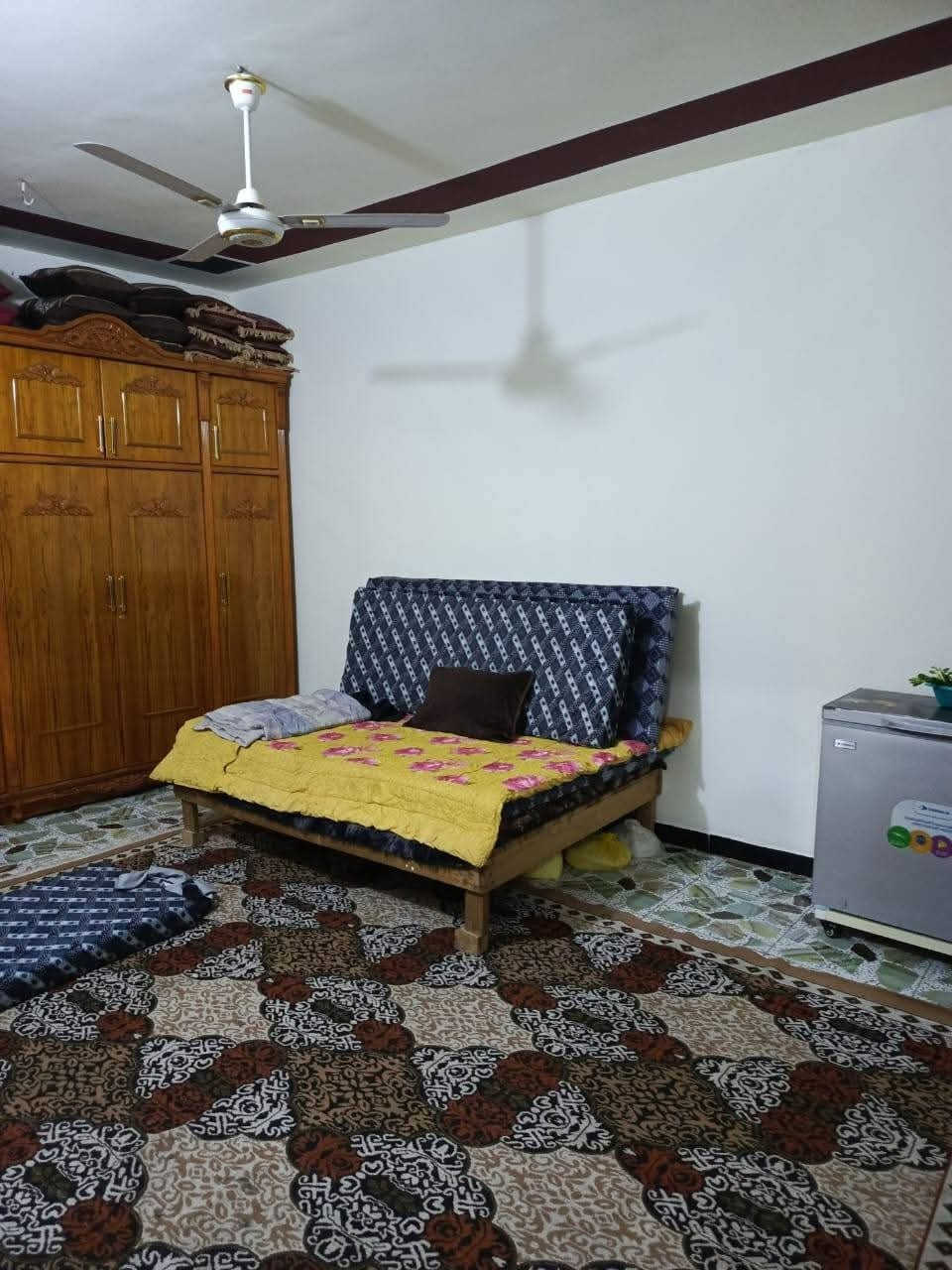 💎🔹مكـ✯͜͡الدوحه𝄠ـتب▪️💎
 
🕋 بسم الله الرحمن الرحيم 🕋

السلام وعليكم
 
🏡     🏘      🏚 

#يوجد_بيت_للبيع

#العنوان  الفلوجة 
#المنطقة حي الرسالة //  قرب مدرسة رام الله

✅المساحة : 200م
⬆️ الوجة : 10م
🏞️النزال : 20م
 
غرف عدد  4
استقبال 
صالة
مناور 3
مطبخ
صحيات 3
الجدران سيراميك
الارضية سيراميك 
السقوف جبسن بورد
حديقة + كراج سيارة 

                       #بناء 🧱 : طابوك 
      
     #شارع 🏞️⬆️⬆️ : 10م كامل الخدمات من تبليط مدارس اسواق 

  #السعر_محدد_من_قبل_البائع 
    
        
        ⚖️⚖️   نوع الملك : طابو صرف تحويل مباشر  🏙 

            #السعر💰💸:  130 مليون وبي مجال قليل
⭕ الاستفسار اكثر رجا مراجعة 

🥇#مكتب_الدوحه_للعقار 
  
ملاحظة/ السعر محدد من قبل صاحب العقار

💯علماً البيت جاهز للسكن🗣️
     
        ((شعارنا المصداقية)) 

⭕ اذا عندك عقار تريد تعرضه للبيع او تريد تشتري عقار  الاستفسار أكثر 

مراجعة (((مكتب الدوحه اللعقار))) 

________________________________

📬فقط ارسال المعلومات  على الواتساب او الاتصال على هواتف المكتب 

🤳متابعة الصفحه يصلك كل ما هو جديد

⏪ملاحضه: السعرالعقار  يحدد من قبل البائع

  🏘️بيع وشراء الأراضي السكنية والزراعية وكافة

 العقارات🏘️🌐Anbar Fallujah_ الانبار الفلوجة🌐.

       ((««نستقبل هواتفكم على لارقام التالية»»        

***********   واتساب + اتصال 
***********   اتصال هاتفي كورك
