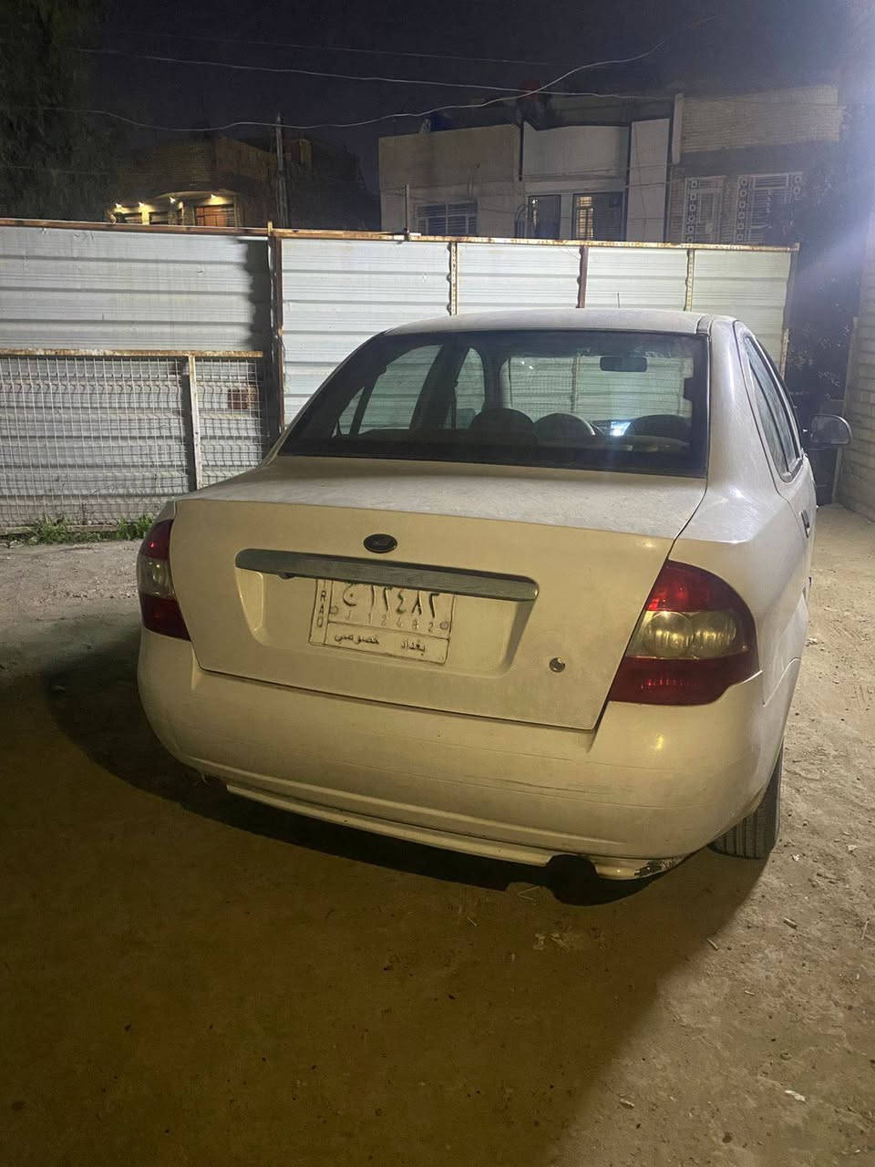 سلام عليكم
للبيع طيبه 2014 
سياره كير ومحرك جدد 
تبريد شغال 
سياره مجفيه ومصلحه ومصبوغه عام 
جاهزه مابيها نقص 
السعر /27 ورقه 
للاستفسار/***********
مكاني بغداد الغزالية
