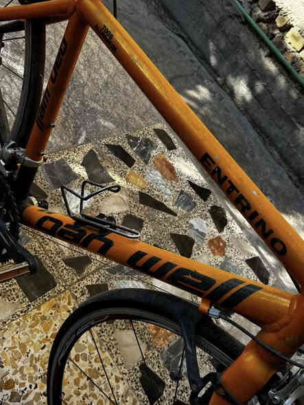 ٧٠٠ للبيع 
مكاني بغداد 
بايسكل جداً نضيف 
مسافات طويله و لا تحس بي وخفيف
***********
