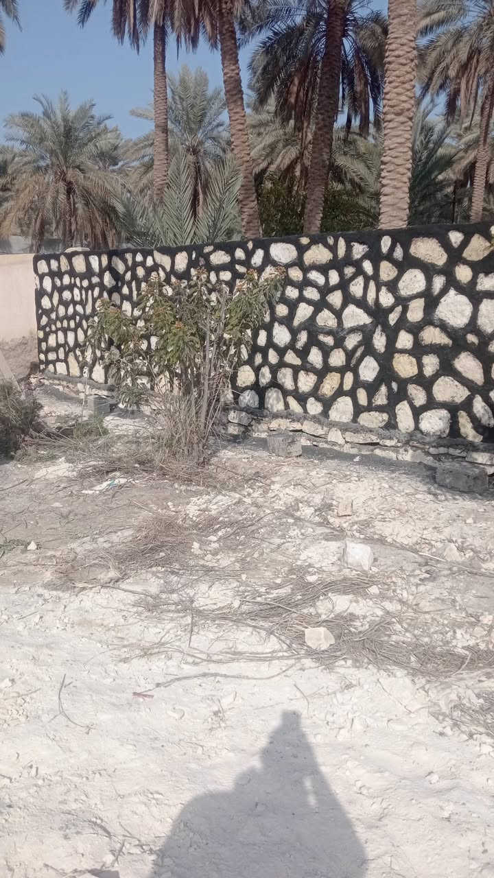 ابو حيدر البناء الحجركرسته وعمل شغل درجة اوله ***********
