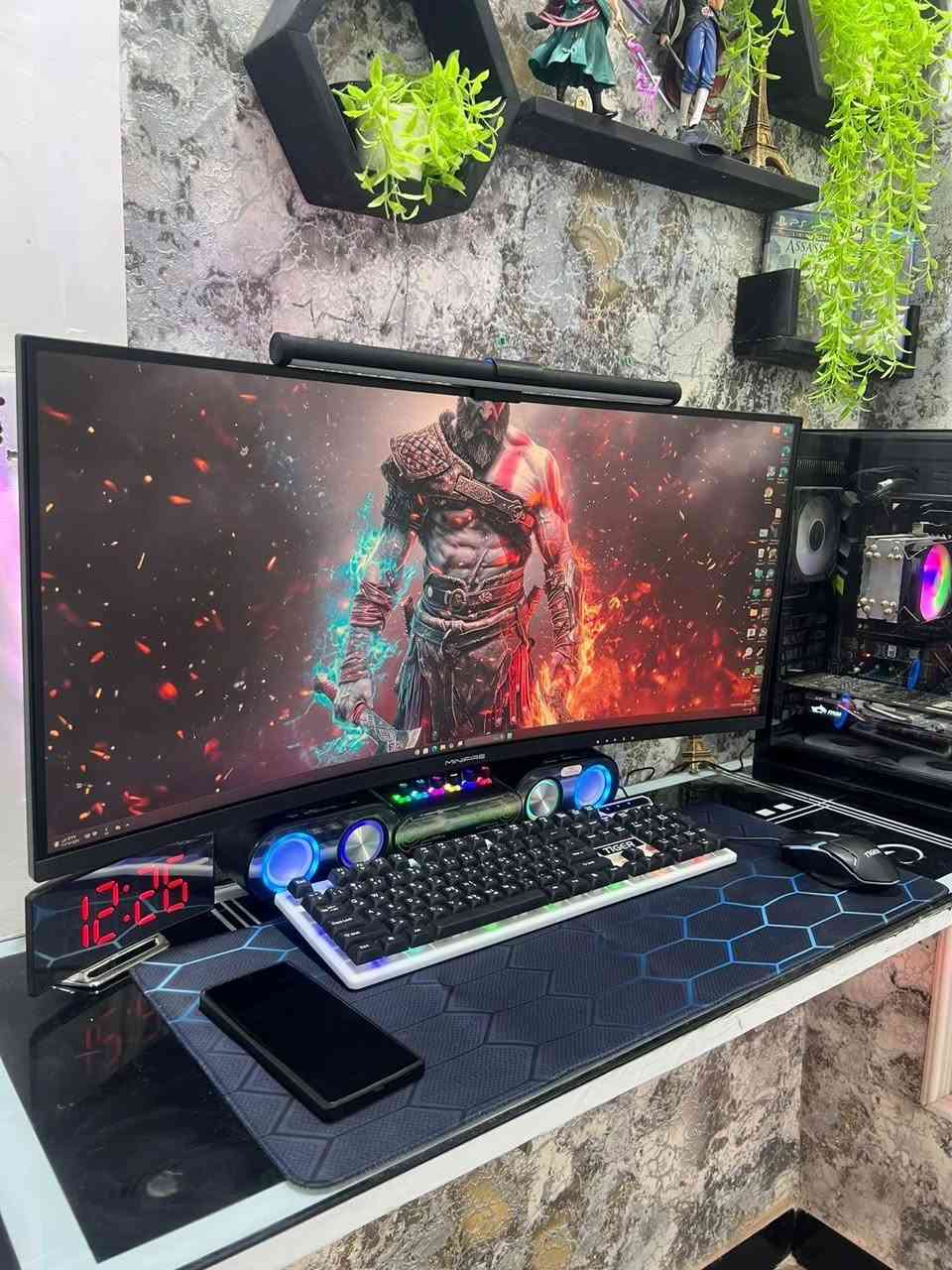 سلام عليكم 
شاشة للبيع مواصفات

Minifire 34 inch curve 2K 165Hz

نوع Va
تحتوي على مدخلينHD ومدخلين De

مقوسة مثل ماموضح بصور مع لايت بار السعر الكلي (230)  قفل

استخدام قليل جدا

توصيل ماعندي مكاني ميسان العمارة *********** واتس
