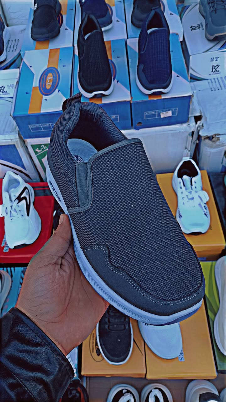 وصول وجبة جديد من الاحذية التركيا 🇹🇷

قياسات من40الئ 48 

كل شكل يكول اني احلا من الثاني 😍

بسعر 10الاف بس 😉
_____________________________________ 
عنوان سوق العصري قرب بيت كتاب للعطاريات

واتساب ***********✅
