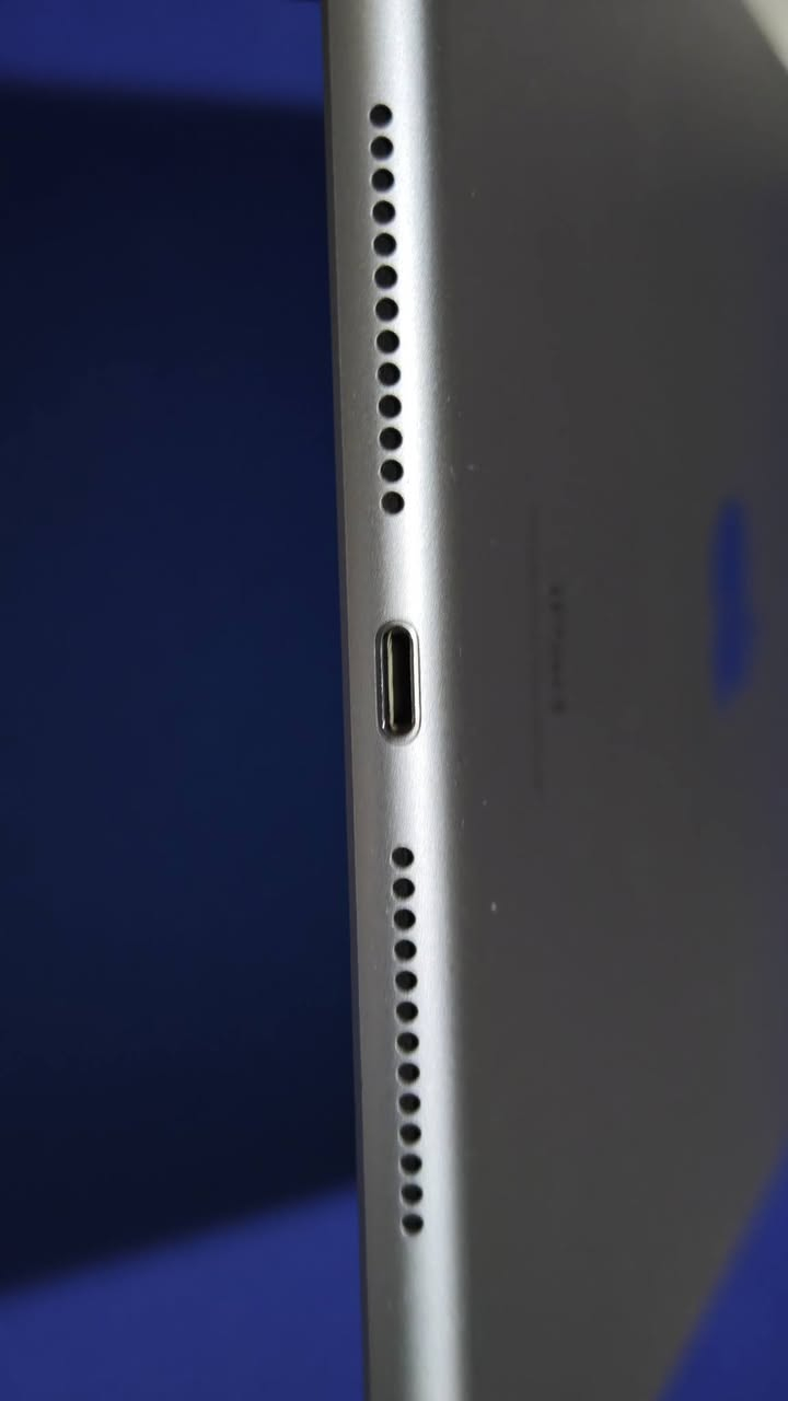 ايباد 9 ذاكره 256 جدا نظيف كامل مع الملحقات و قلم وگفر أيضا سعره 300 بي مجال بسيط مكاني بغداد عندي توصيل

 الي يريد تفاصيل يراسلني و تدلل


**إذا كنت صاحب هذا الإعلان وتريد حذفه لأي سبب، رجاءا أرسل رسالة إلى الدعم الفني**