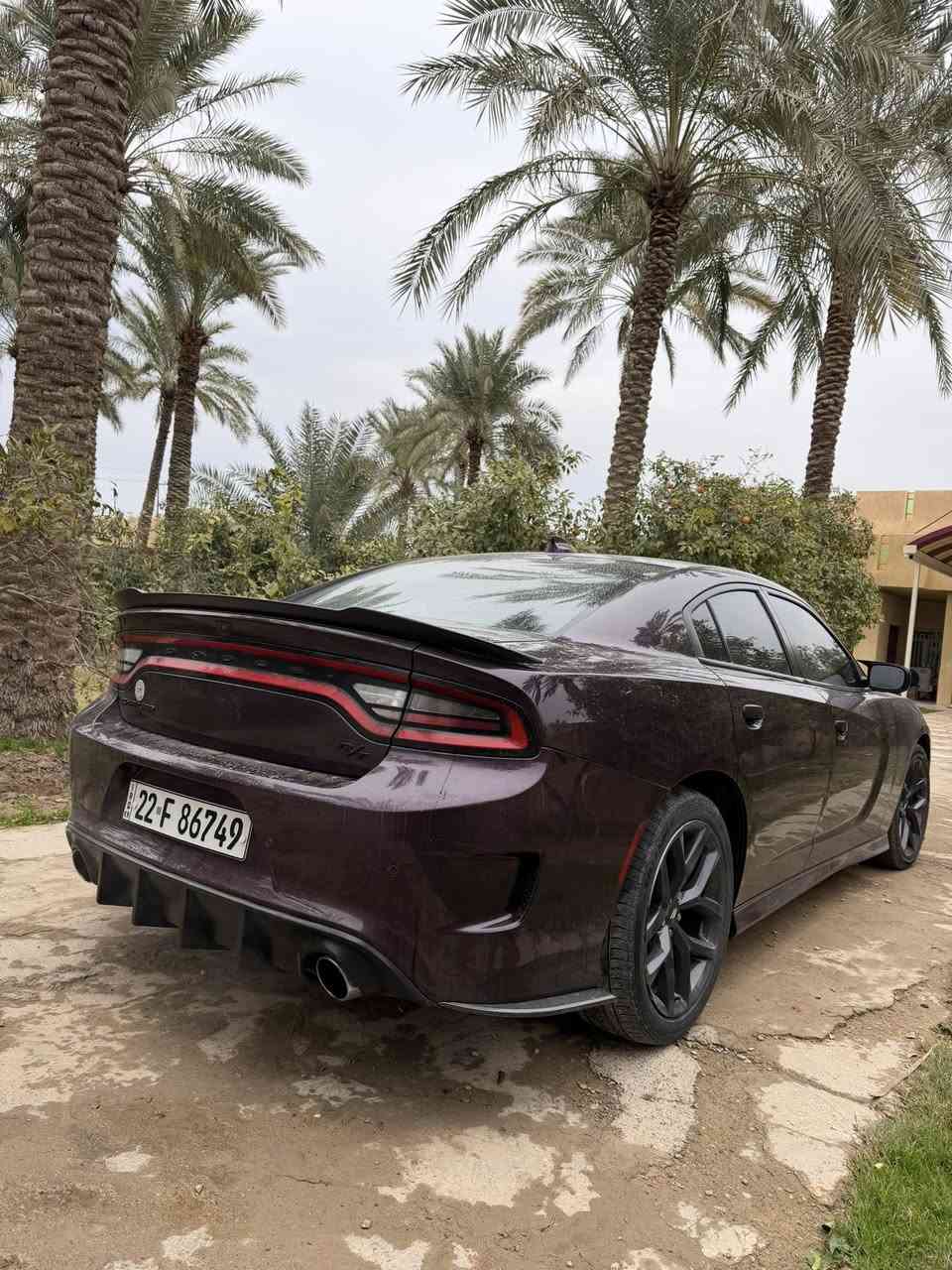 السلام عليكم
للبيع جارجر / RT
موديل 2021 
مكينة 8 سلندر  /5700
رقم أربيل ب اسمي 
بيها كتاب تضليل من المرور  
نسبة 80‎%
السيارة حادثها جاملغ وبنيد 
بدون دواخل
السونار والحادث مرفق ويه المنشور 
مكاني / ديالى جديدة الشط 
للاستفسار / ***********
