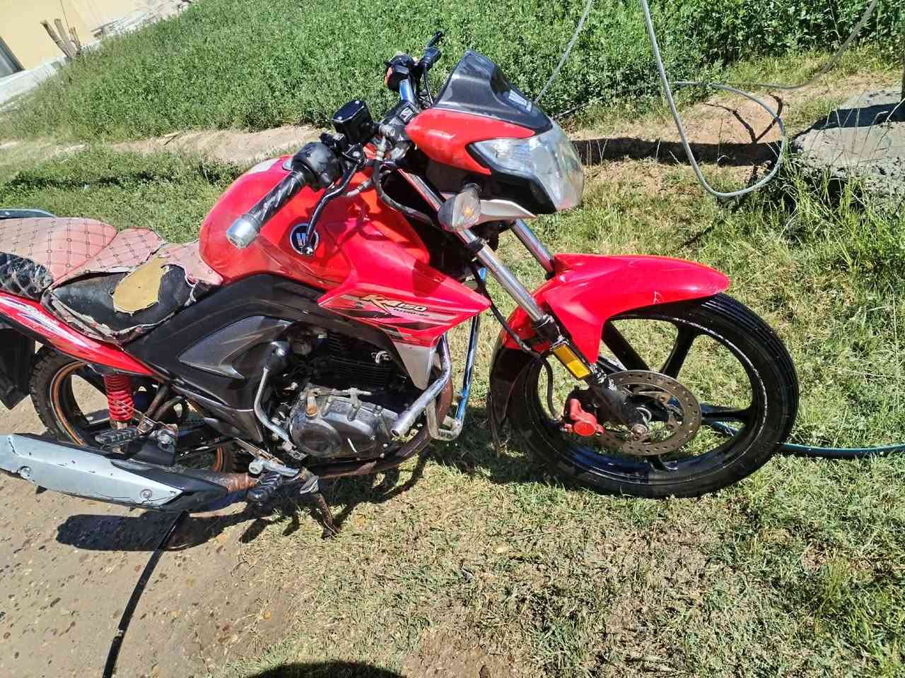 هاوجيKA 2017
 مجفت
شغال مابي شي
مكان لكرمه
لعنده دراجه للبيع يدزها خااص


**إذا كنت صاحب هذا الإعلان وتريد حذفه لأي سبب، رجاءا أرسل رسالة إلى الدعم الفني**