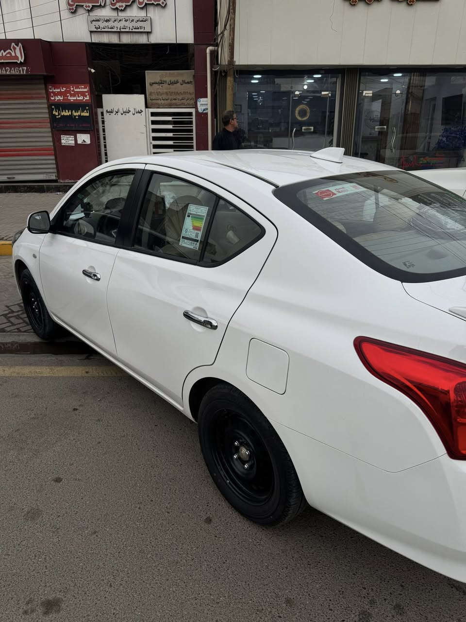 نيسان سني هندي بليته زركه 2024 ماشيه 5000 السياره كفاله عامه  بعدها زيرو رقم بغداد مكانها بغداد  ب132 وبيها مجال
***********
