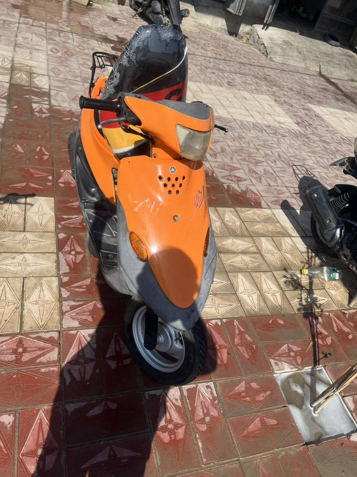 بيجي لبيع.  مفتوحه بوشه 
دراجه شغاله كهربائيه كامله
***********
