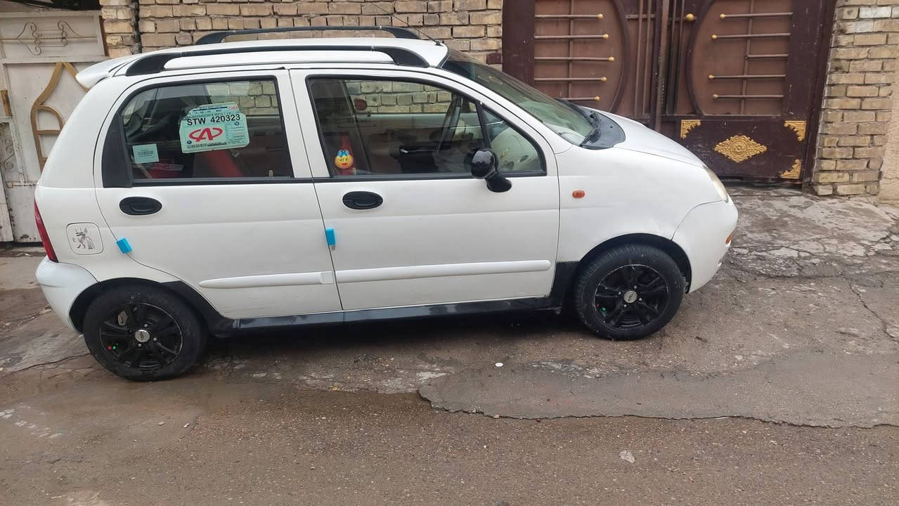 سلام عليكم 
للبيع كيو كيو كير اوتو موديل 2013 فول موصفات 
مكينة 4 سلندر مكاني بغداد السعر  30 وبيها مجال
تبريد تتفة شغال تحويل مباشر رقم بغداد نكليزي سنويه جديده 
مكاني بغداد ***********
