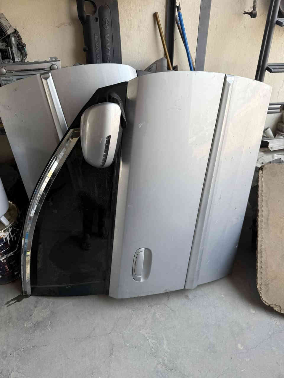 سلام عليكم 
تخم بيبان كيا ريو 2011 سلفري
مجمع اليسر
للبيع الأدوات الأحتياطية
لكافة السيارت 
العنوان النجف الأشرف حي الصناعي
 قرب جسر مستشفى الصدر
بأدارة علي الخفاجي
ارقام الهاتف (***********)  (***********)
