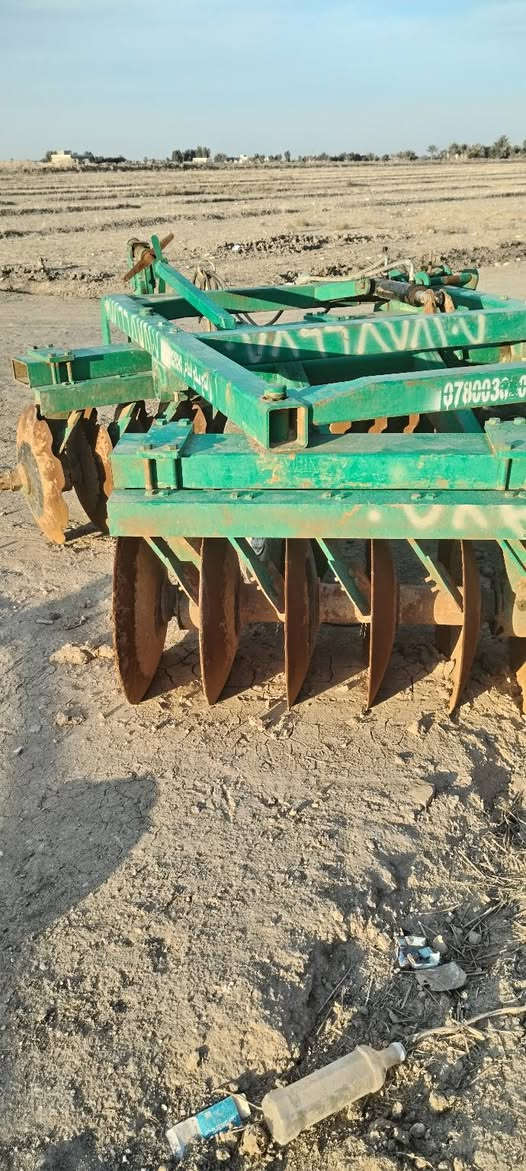 سلام عليكم للبيع دسك حجم 24 الدفاعي بدون لحيم مشتغل موسم واحد السعر 7 ونص وبيه مجال مكان بابل الشوملي للاستفسار ***********
