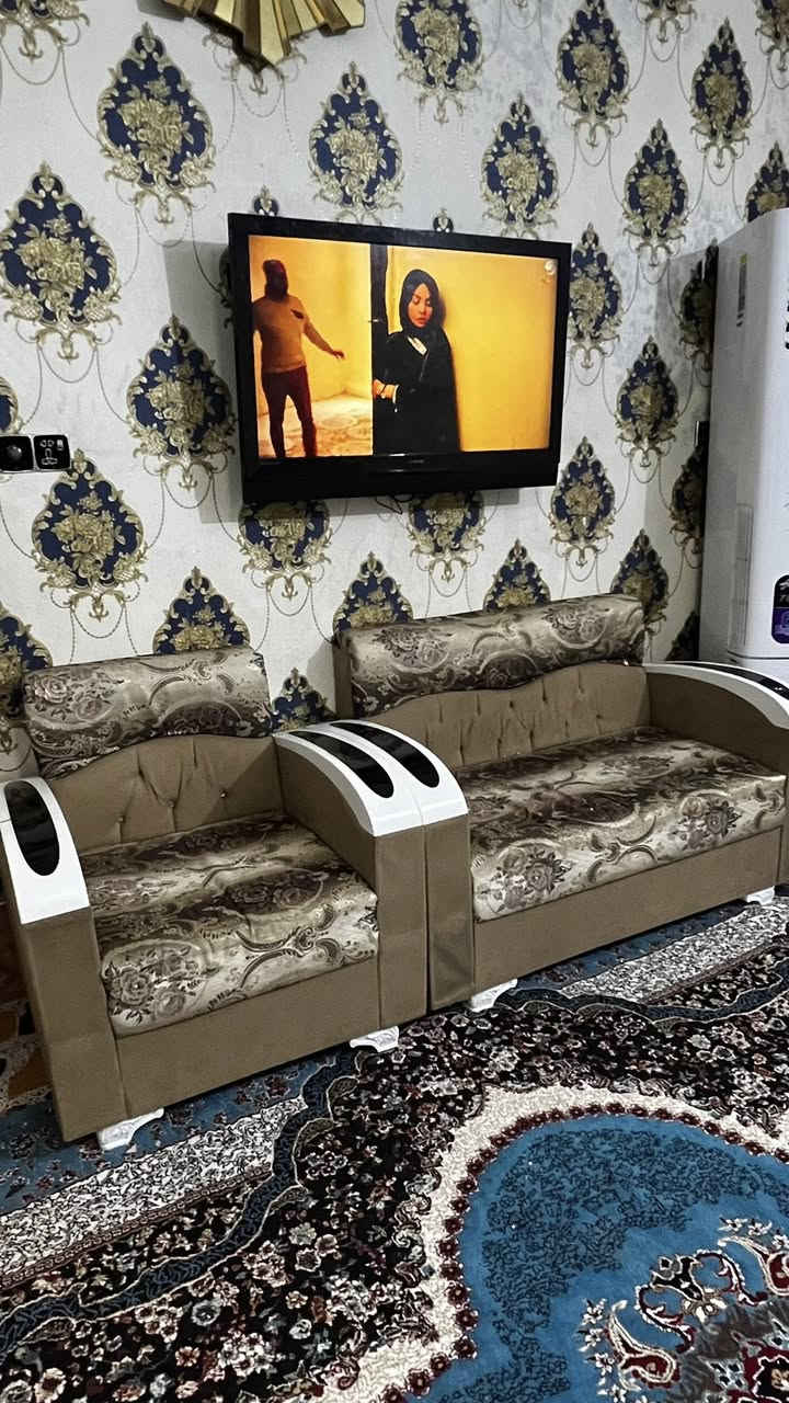 تخم 20 مقعد 
نضيف مابي ولا جلخ
سعره 650 وبي مجال .


**إذا كنت صاحب هذا الإعلان وتريد حذفه لأي سبب، رجاءا أرسل رسالة إلى الدعم الفني**