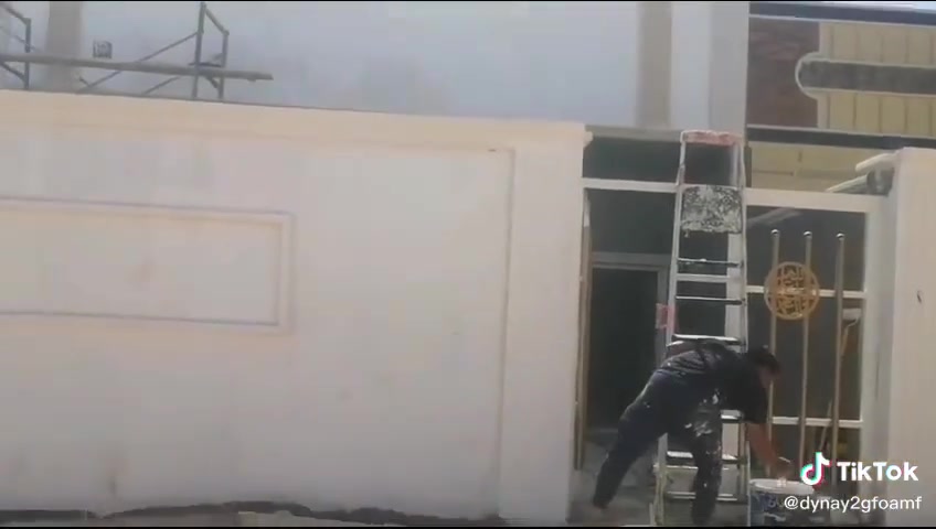 عمل كافة أنواع الاصباغ داخلي وخارجي صبغ الأبواب والشبابيك بأسعار مناسبة الاستفسار خاص او واتساب 
@***********
