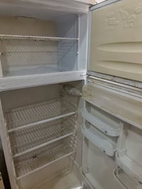 ثلاجة • للبيع • كركوك