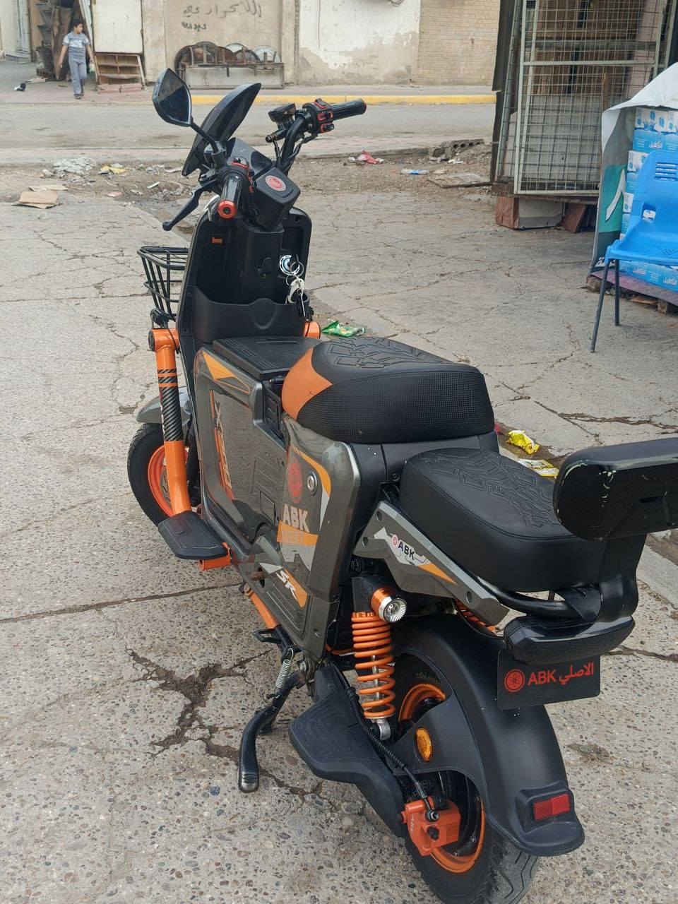 بايسكل x900 لون رصاصي موديل 25 العنوان كربلاء _الاسكان السعر خاص او الاستفسار على هذا الرقم ***********
