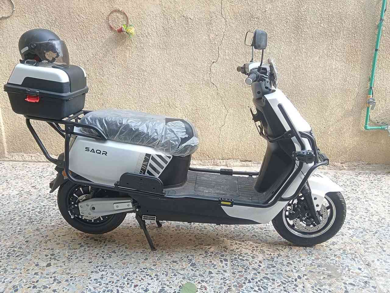 السلام عليكم ورحمة الله وبركاته دراجه للبيع بطاريه ليثيوم الموديل 2025 استعمال قليل السعر 900 وبيه مجال كامل مواصفات عل فحص


**إذا كنت صاحب هذا الإعلان وتريد حذفه لأي سبب، رجاءا أرسل رسالة إلى الدعم الفني**