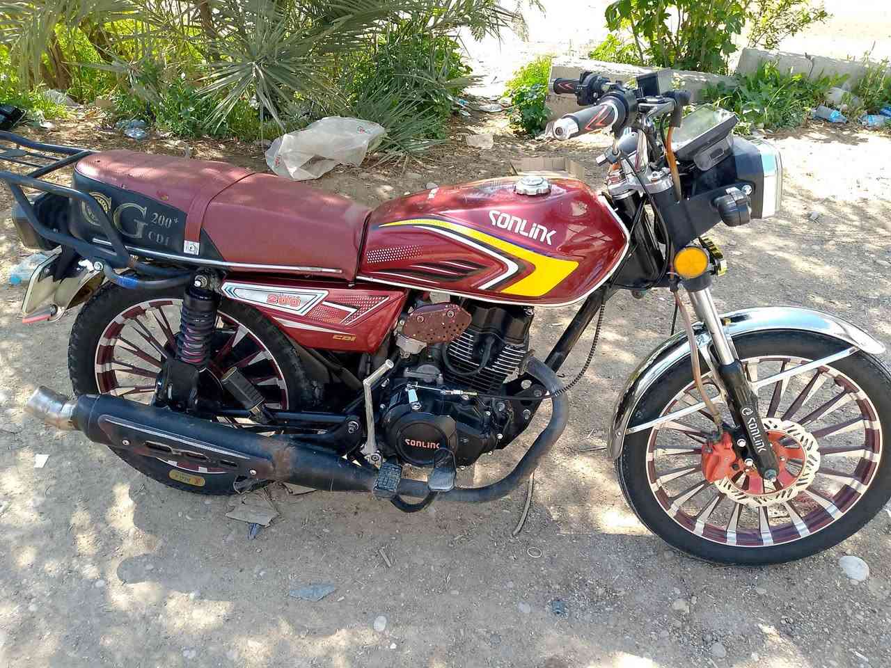 للبيع سيفان موديل 2025ضاقطة وزنجيل الدراجة حلوة بس بيها نواقص بصيطة السعر 675وبيها مجال شي قليل الرقم *********** مكاني اديالى الخالص هبهب
