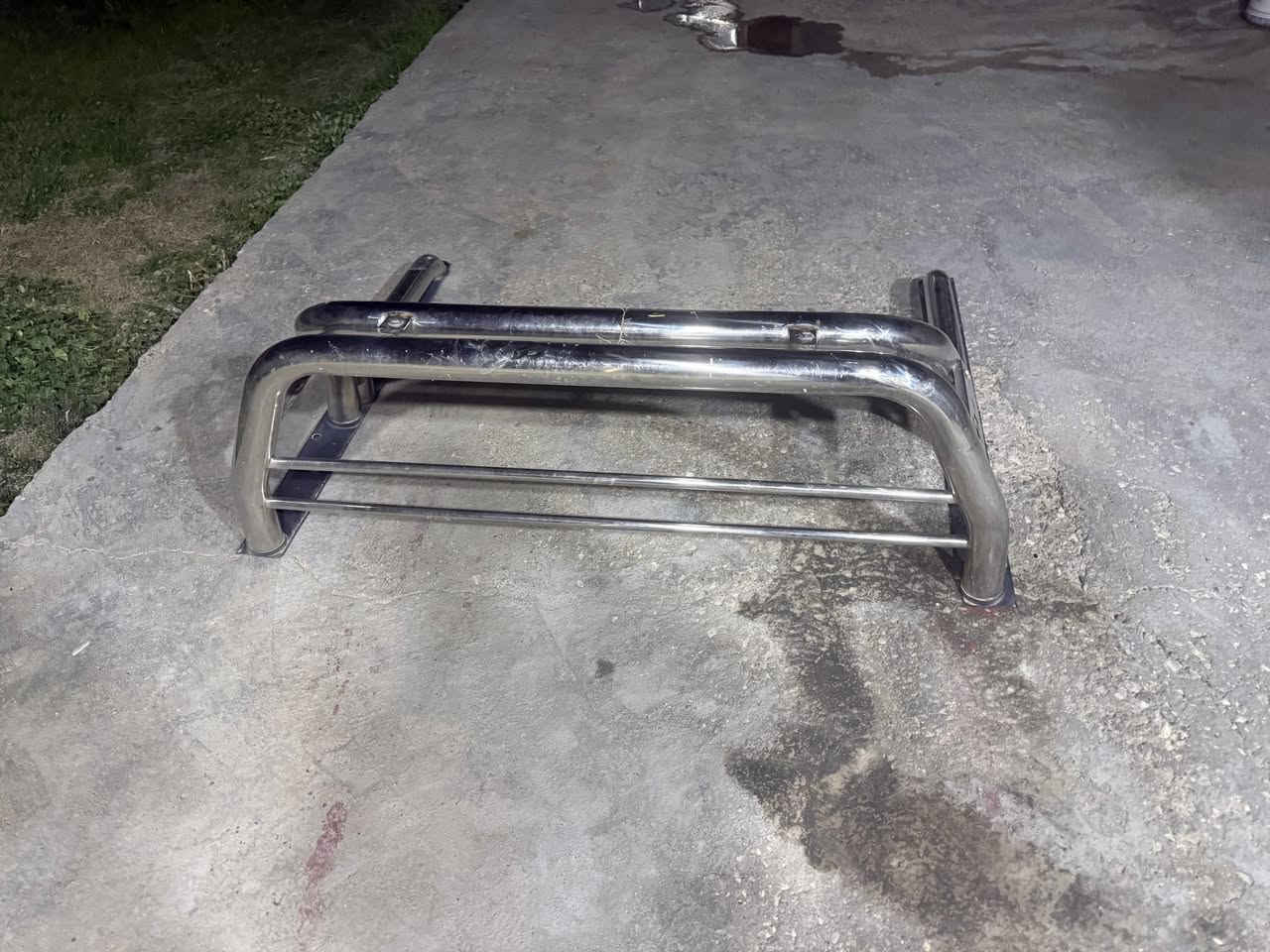 سبايدر بدي سل ستيل هيلوكس جديد جدن ما مستخدم البيع المكان واسط التصال *********** السعر ١٥٠
