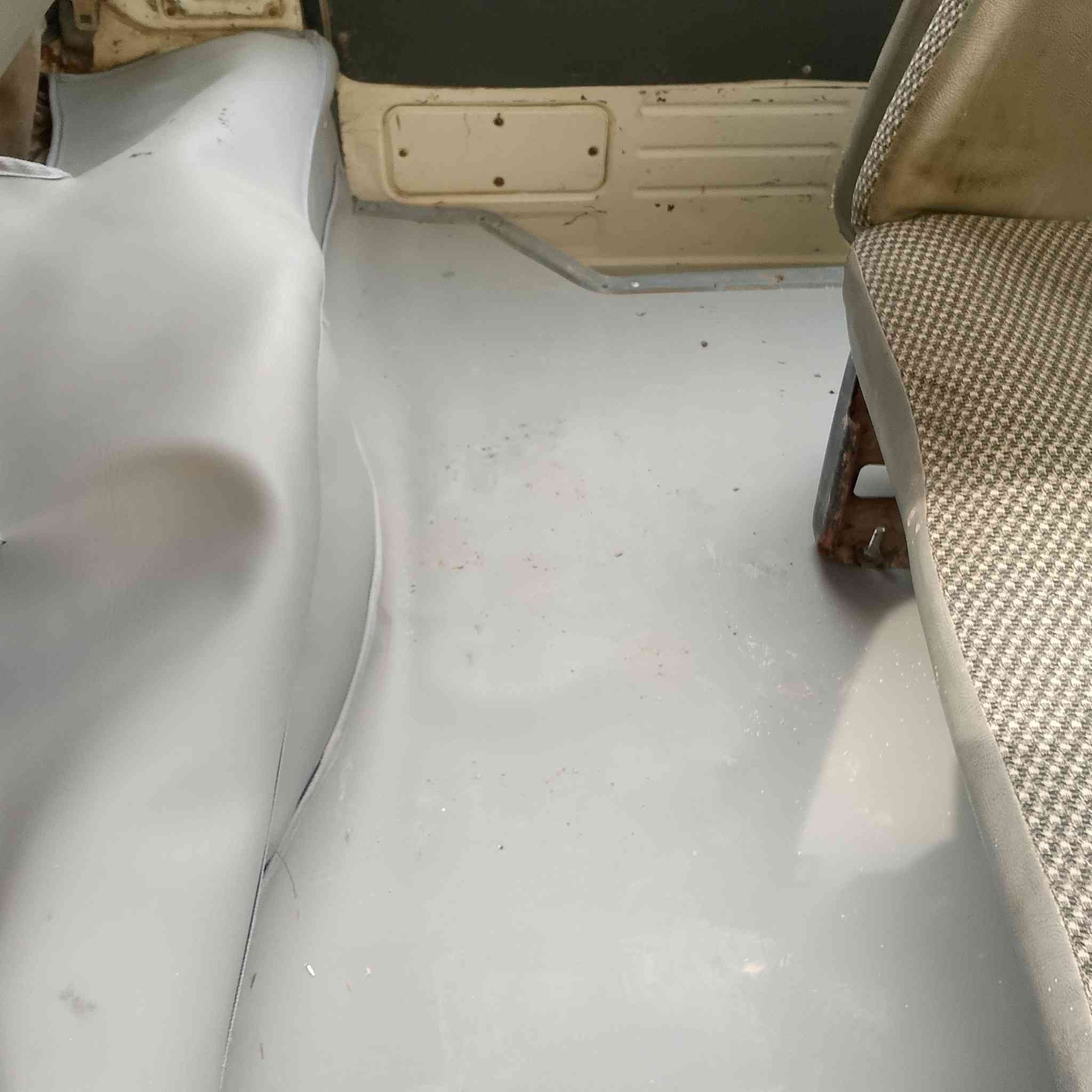 سلام عليكم فتون 2008رقم انكليزي ديالئ بسمنه 
تحويل مباشر تخم تاير باتري جديد سياره خير من الله السعر 45بيها مجال بسيط رقمي *********** بكاني ديالئ بعقوبه
