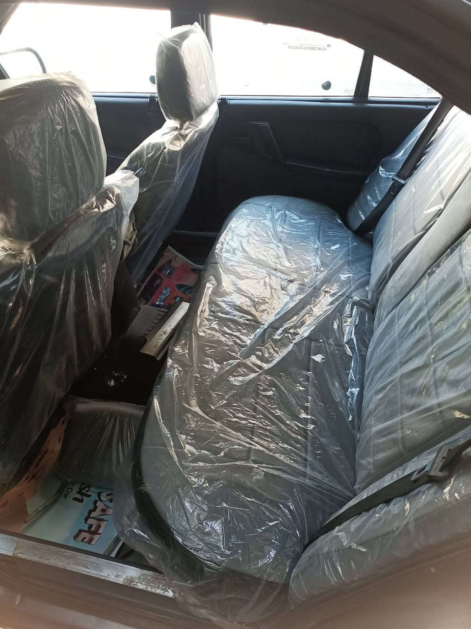 للبيع اوبل اوميكا موديل موديل1992 حجم 20 ألون فيلي سياره على وضع الشركه تخم تاير جديد ويل كروم بلادي سلايت   جامات كهرباء كهربائيات كلها على وضع الشركه بدون صبغ وبدون اي طخه سياره بلاديه لات ابو العسده  رقم الأنبار  مشروع وطني بسمي وبشرط التحويل ثاني يوم  بدون غرامات عنوان السياره في بغداد  بيع سريع ومستعجل السعر 45 وبيه مجال بسيط ***********
