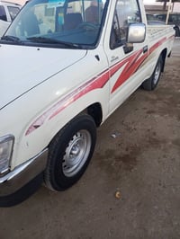 هيلوكس • ٢٠٠١ • خليجي