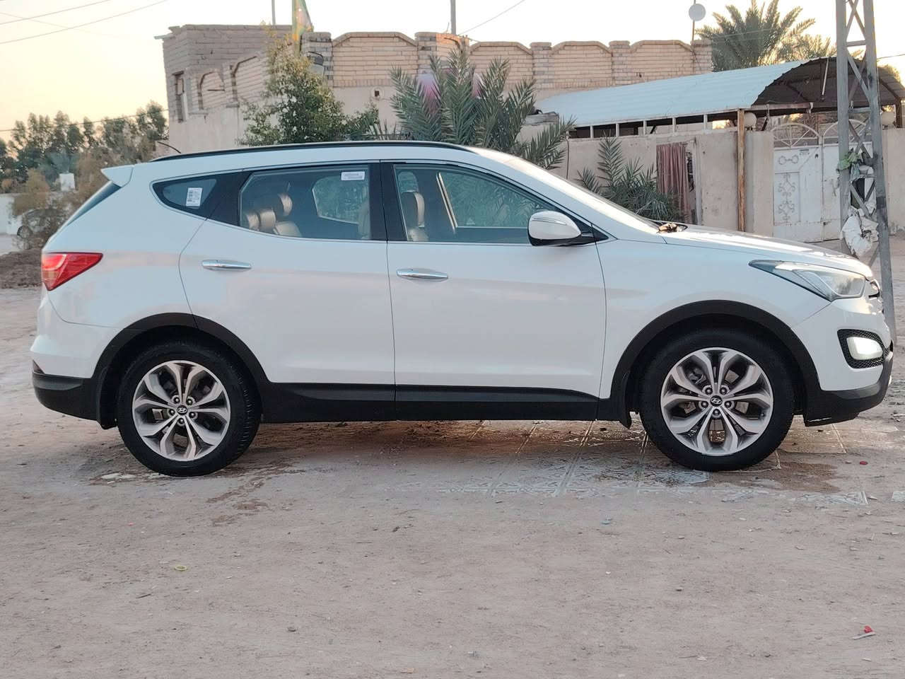 سنتافية 2014 رقم بصرة تحويل مشروع وطني سنوية 29 صاعدة هزة رقم دولي باسمي خليجي مكفولة ضربة وتبديل وفتح وبارد وخياس بيه رشة جوه رقم خلفي وطرف جاملغ بدون دواخل الباقي كفالة ماشية 140 محرك 6 سلندر مامفتوح شرط مواصفات تحكم جهتين شاشه جييرة كامرة دوارة لايت زنون لد أمامي خلفي 5 ويل كب حجم 17 تبريد 7 راكب ٣قطع تبريد يدات نيكل تبريد بيانو صاج مري شفط إشارة بل مري سياره جديدة وجاهزة كلش تخم تاير وتبريد وحدادة مكفولات مكانه ناصرية ***********
سعره 168
