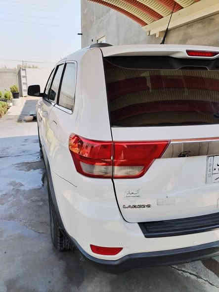 سلام عليكم. جيب موديل ١١لاريدو  سياره نضيفه فقط مكانات بارد مكفوله،من تبديل،وصبق. تخم تاير جديد      ،سياره مال بيت رقم بغداد  وبسمي، رقم هاتف ***********,  السعر ١٧٠ وبيه مجال
