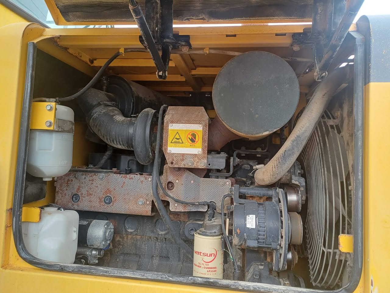 طابت اوقاتكم..
شركة أمواج ضفاف الرافدين 
لتجارة المعدات الثقيلة والتعهدات والوكالات التجارية
 شفل Komatsu 
حجم WA150
📌العنوان محافظه البصرة 
{ الزبير طريق سفوان } 
للاستفساراكثر اتصل على الأرقام التالية
• Mob :-  ‎*********** 
• Mob :-  *********** 
• WhatsApp :- ***********
