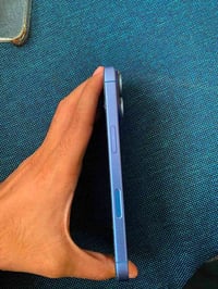 ايفون ١٦ • ١٢٨ • بطاريه ٩٠