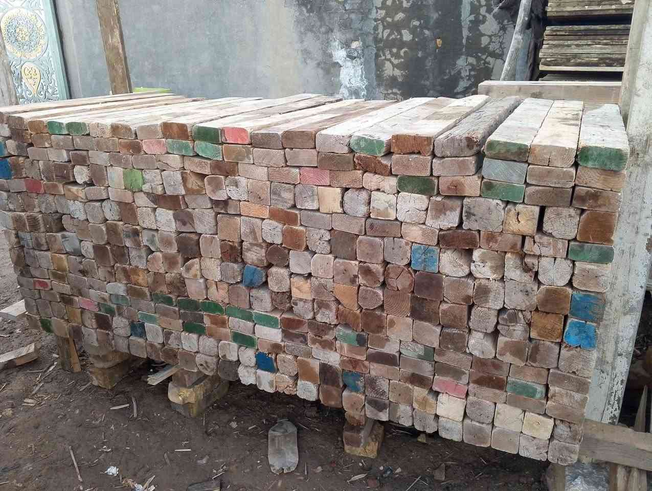 قالب خشب روسي انج تارس 25 شغله وحده
العدد 12 مكعب  للبيع 

العنوان حله 

الهاتف *********** - ***********
