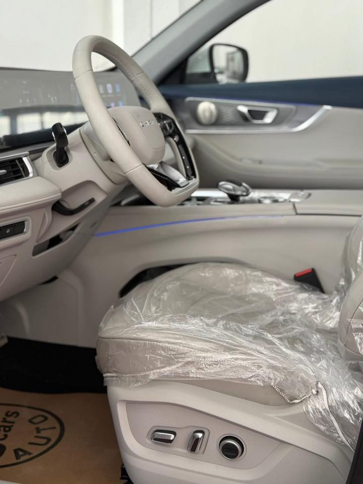 للبيع شيري تيجو 8 برو هايبرد 2024
رقم بغداد 🚘

السيارة بحالة ممتازة جداً ونظيفة  
اقتصادية بالوقود وأداء قوي ومريح للعائلة

✅ محرك هايبرد اقتصادي  
✅ قير أوتوماتيك  
✅ شاشة كبيرة ونظام معلومات حديث  
✅ كاميرات 360 درجة  
✅ حساسات أمامية وخلفية  
✅ فتحة سقف  
✅ مقاعد جلد فخمة  
✅ تبريد وتدفئة للمقاعد  
✅ تشغيل بصمة  
✅ 7 مقاعد واسعة  
✅ تكييف ممتاز أمامي وخلفي  
✅ أنظمة أمان ومساعدة قيادة

للاستفسار والتواصل:  
📞 ***********  
واتساب متوفر

السعر يُذكر عند الاتصال
