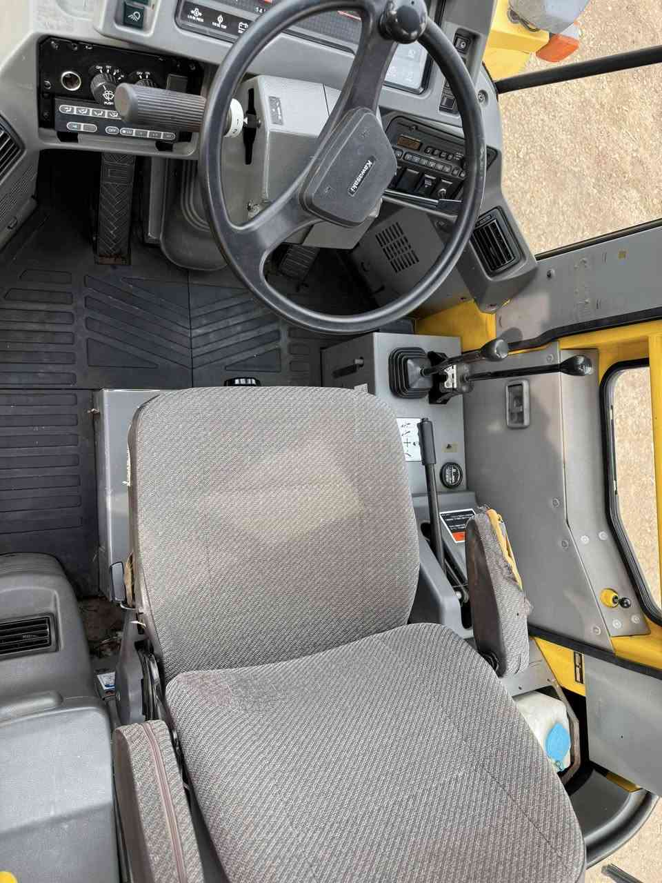 السلام عليكم شفل كاوسكي حجم 50ZA كير مكانيك تبرد بلادي دخول جديد للعراق عدد الساعات 2000 h. العنوان واسط الصويرة ***********
